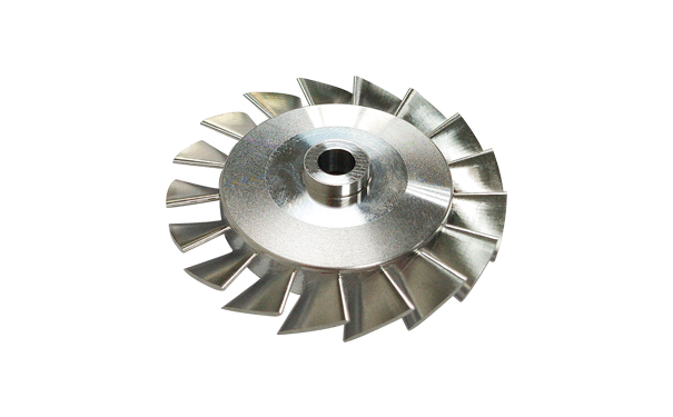 ¿Qué es el mecanizado CNC de cuatro ejes?
