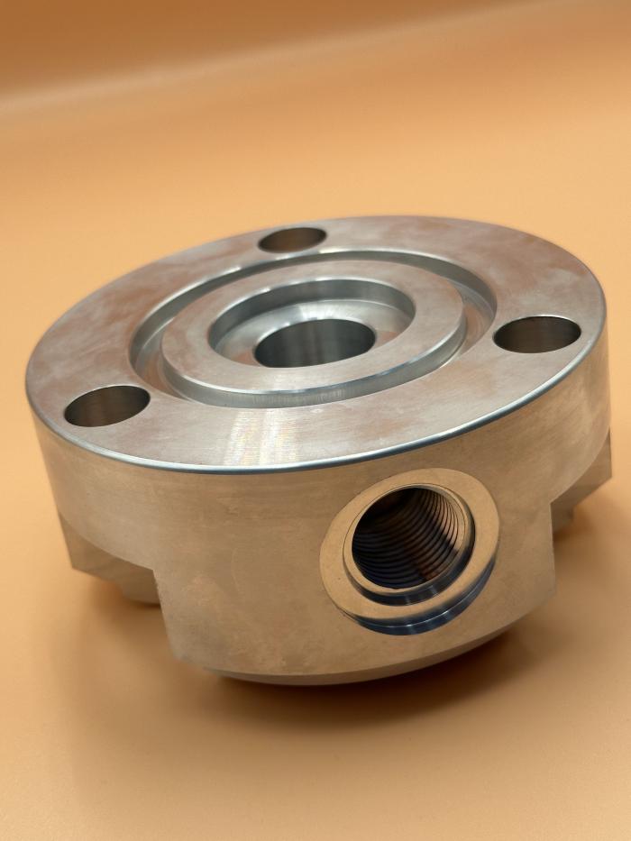 Hanlinrui mejora el mantenimiento del moho CNC para la calidad y la eficiencia