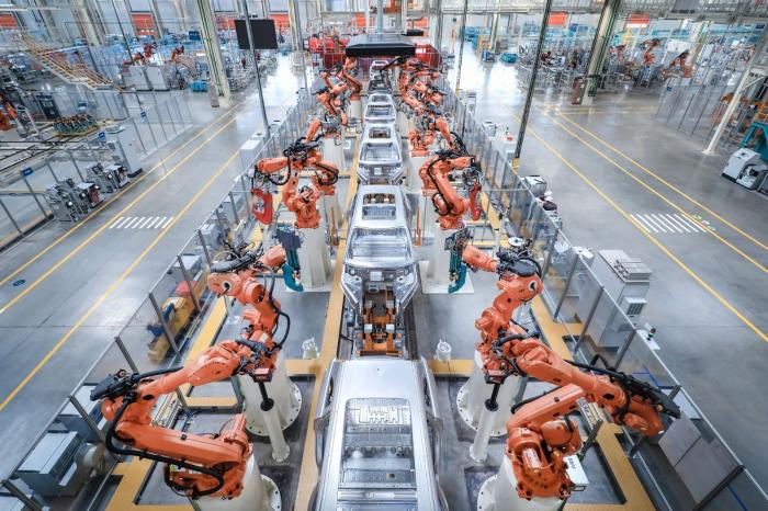 Implementa el mantenimiento primario para el procesamiento de moho CNC para mejorar la estabilidad de producción